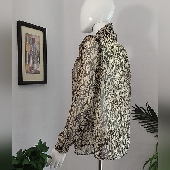 VINTAGE / Custom-made SHEER Blouse / no label / SMALL - Picture 5 of 7